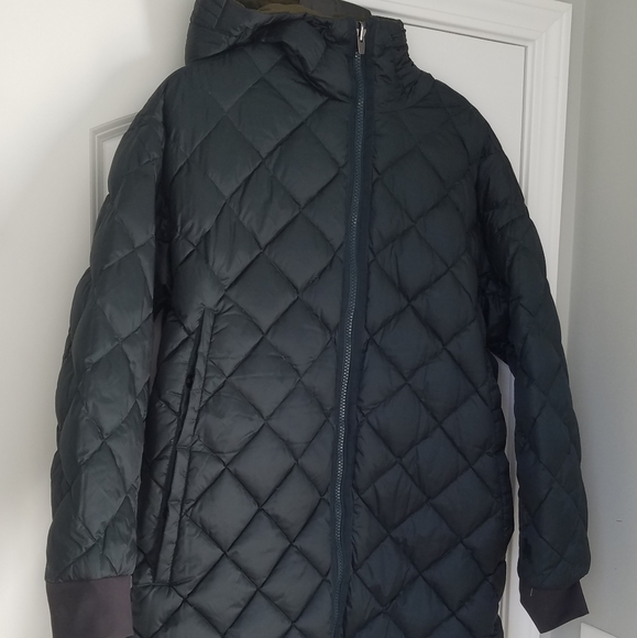 Athleta L Vortex Reversible Parka - Picture 6 of 7